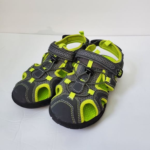 boys velcro sandals